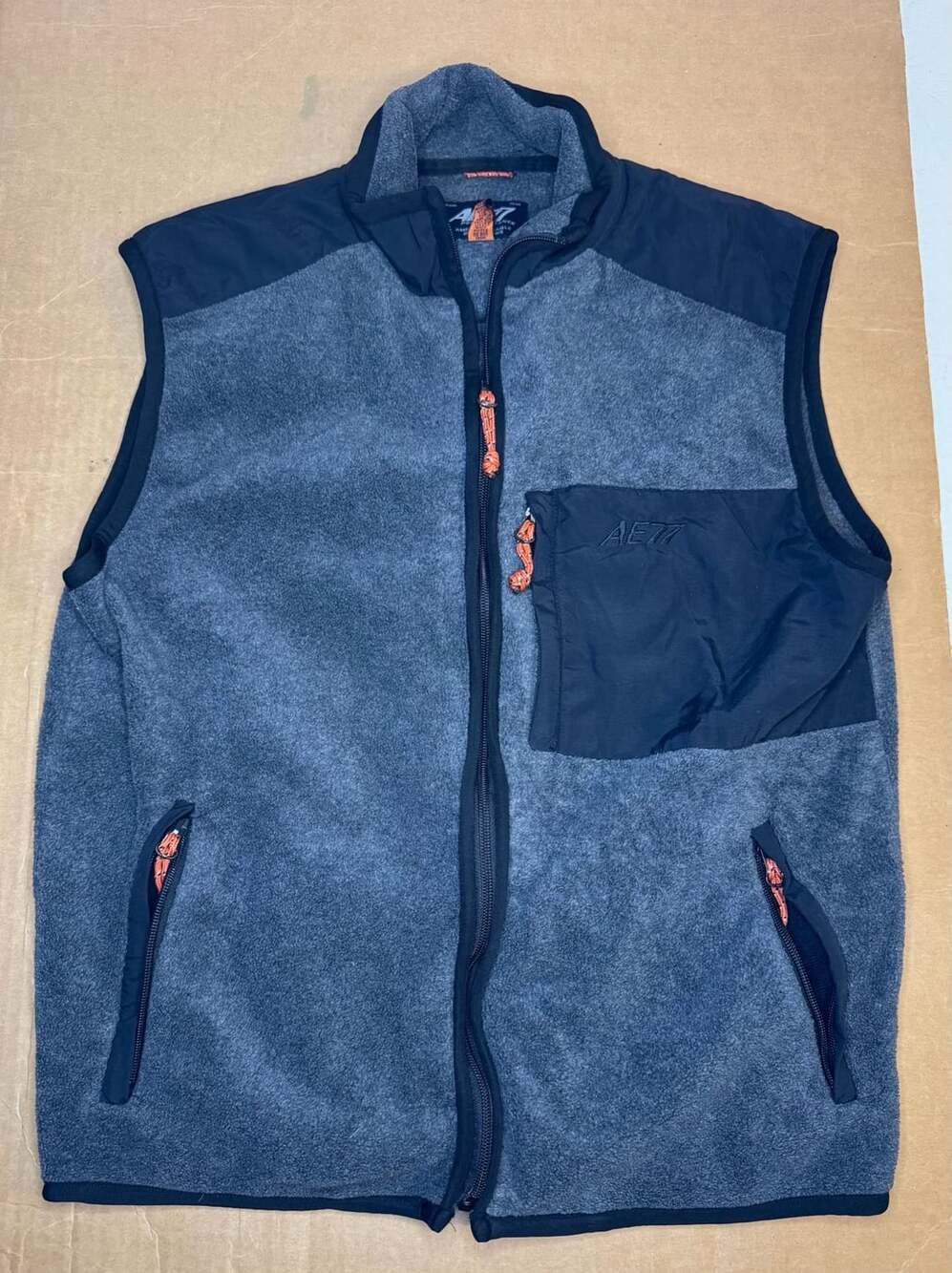 American Eagle AE77 Performance Fleece Vest Full Zip Gray Black S